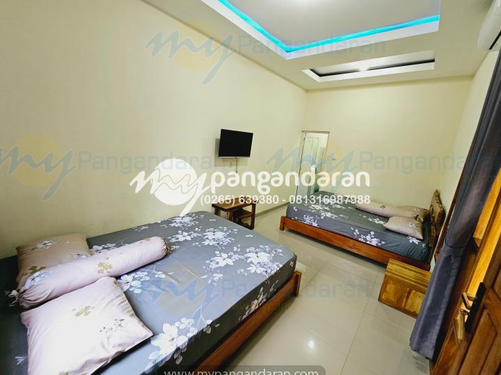   Tampilan Kamar Tidur Standar AC Pondok Ar Rafi 2 Pangandaran